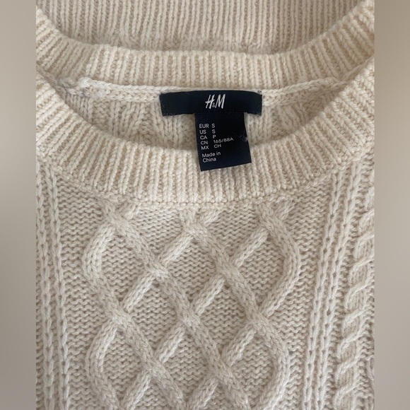 H&M Cable Knit Sweater Dress Size S Wool Blend Ivory Classic - Picture 3 of 7